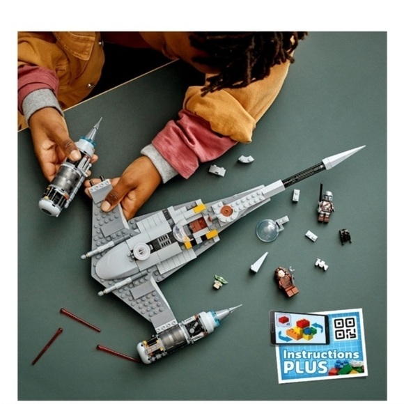 Lego NWT Star War 75325 The Mandalorian's N-1 Starfighter New In Box Building - Picture 7 of 16